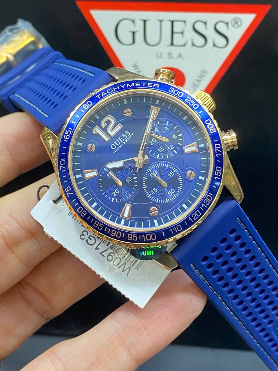 Guess Fleet W0971G3 Men's Rose Gold Case Blue Dial Rubber Watch