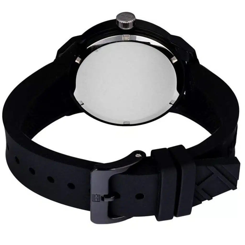 Tommy Hilfiger Brooklyn 1791483 Multi-Function Black Dial Men's Black Rubber Watch
