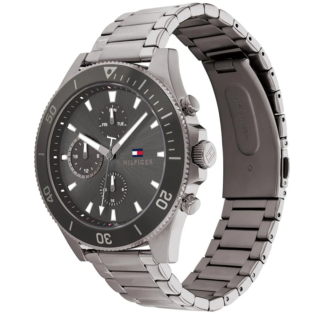 Tommy Hilfiger Larson 1791918 Multi-Function Grey Dial Men's Grey Steel Watch