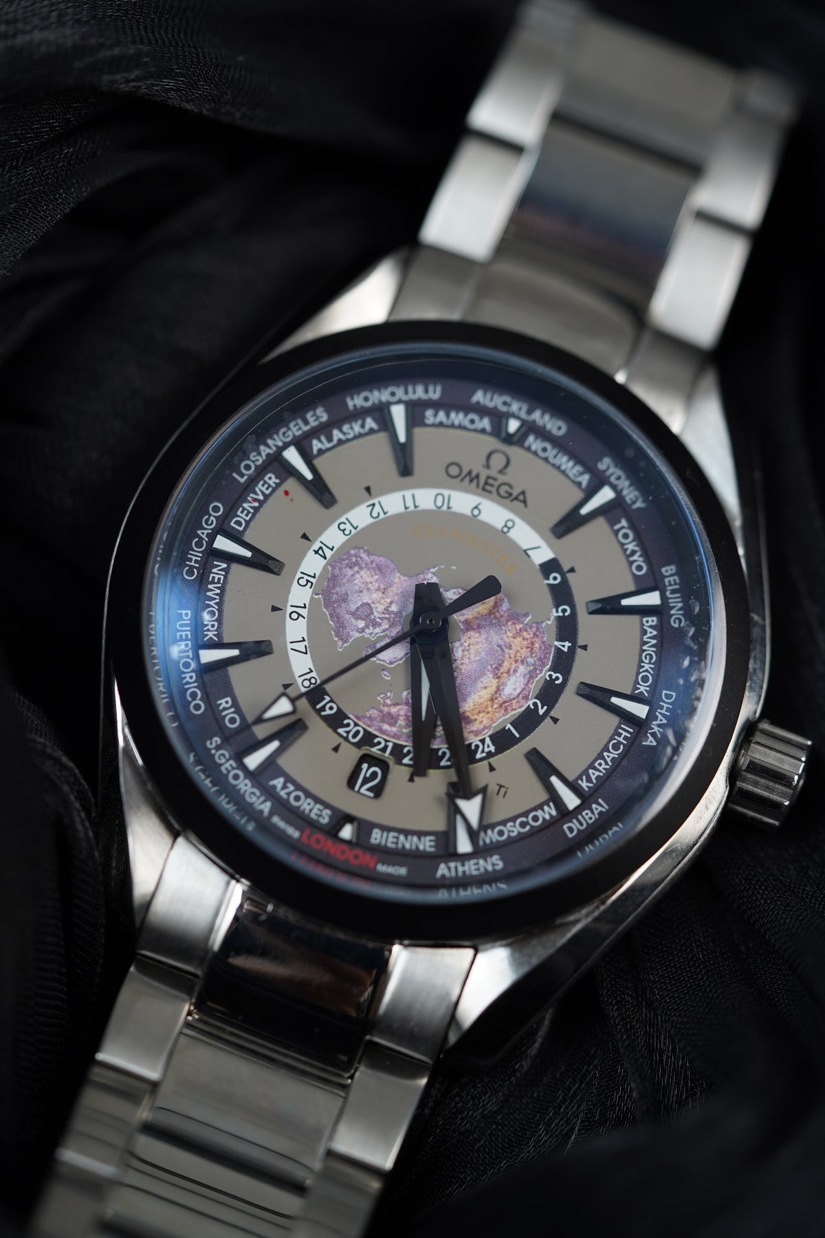 Omega Seamaster Aqua Terra 150M - Summer Black (Copy)