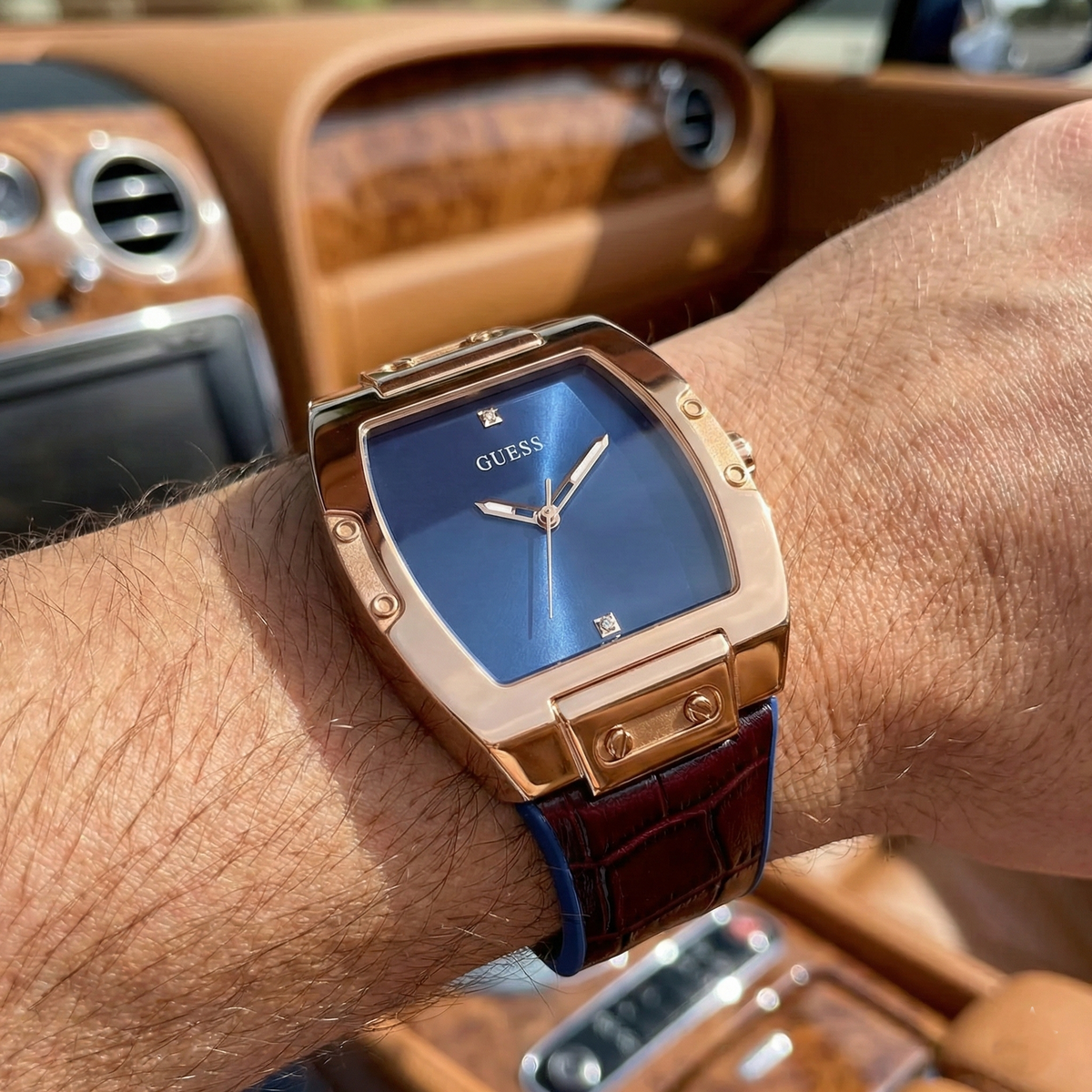 Guess Phoenix GW0386G2 Gold Tonneau Men's Watch
