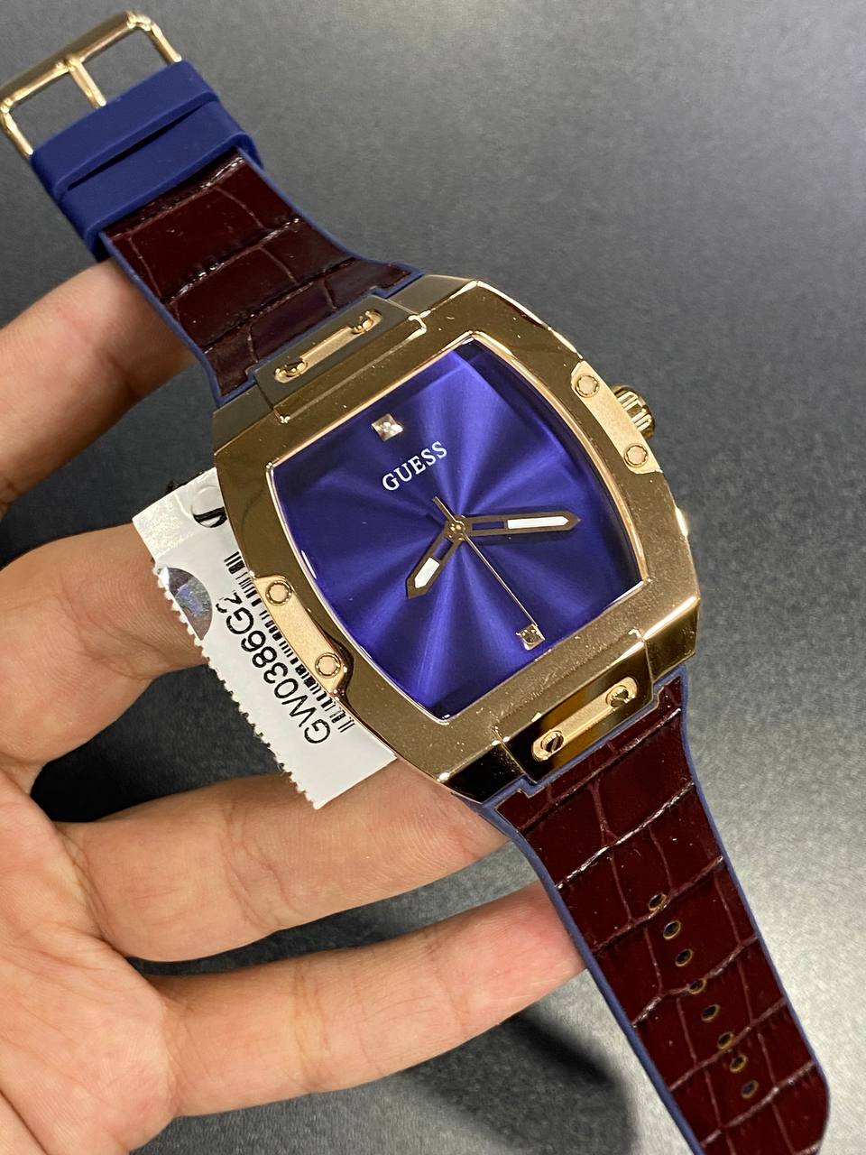 Guess Phoenix GW0386G2 Gold Tonneau Men's Watch