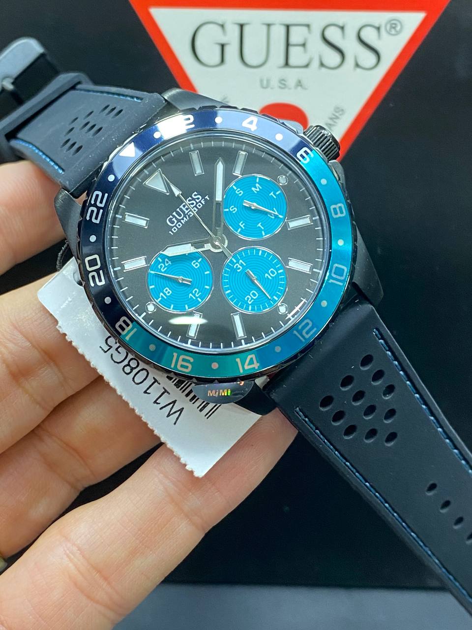 Guess Odyssey W1108G5 Men's Black Case Blue Accents Rubber Watch